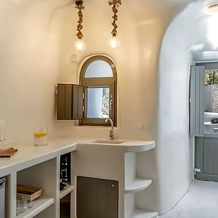 Afora 4* Santorini Island